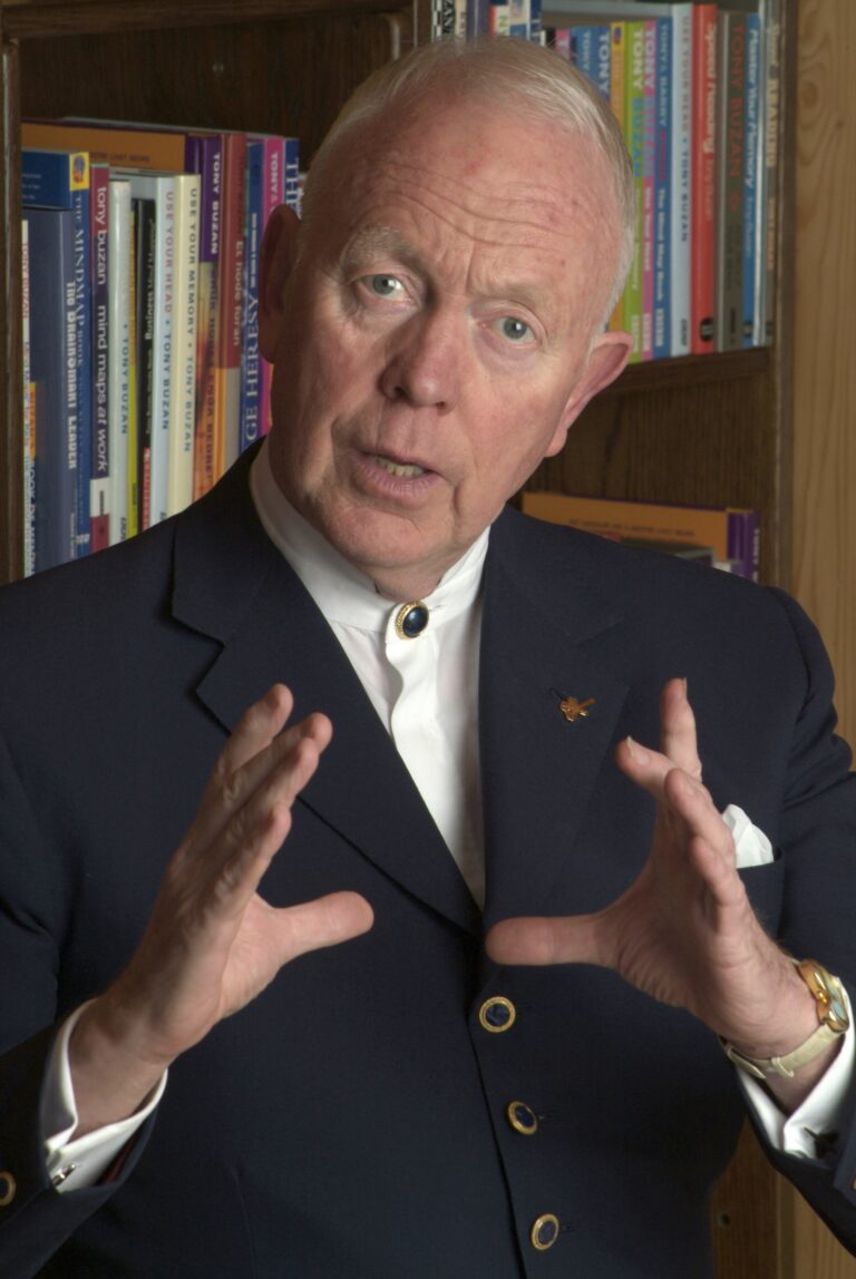 Portrét autora Tony Buzan