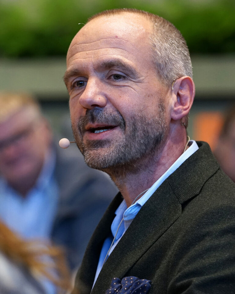 Dánsky spisovateľ Michael Katz Krefeld na knižnom podujatí